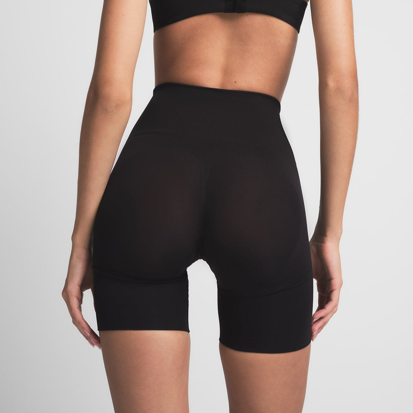 LIFT — Butt Lifting Short