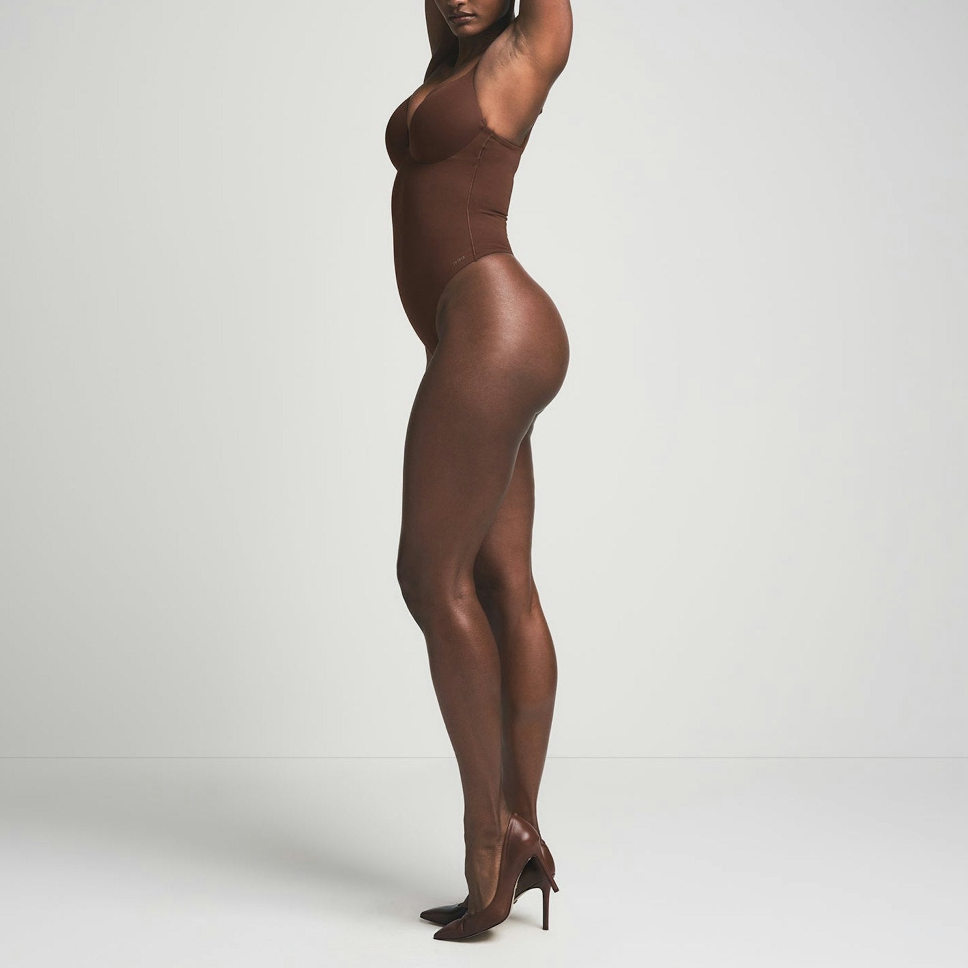 UPFORM — Push-Up Contour Bodysuit